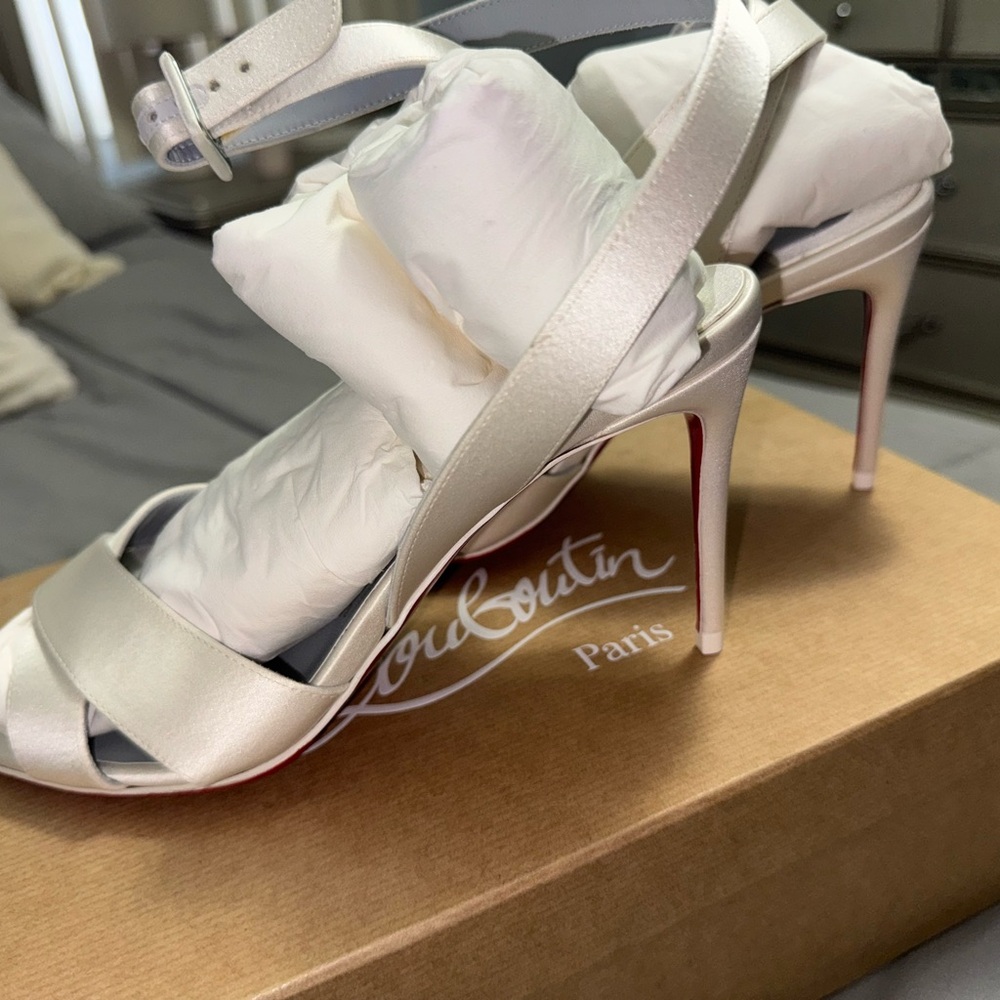 Christian Louboutin Mariza 85 Satin Sandals